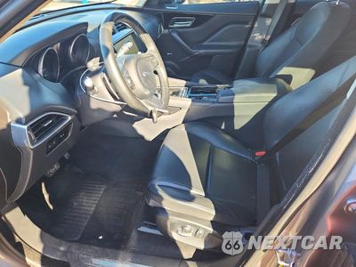Zdjęcie 7 z 14 samochodu: 2020 JAGUAR F-PACE PREMIUM VIN:SADCJ2FX4LA626938 - miniatura