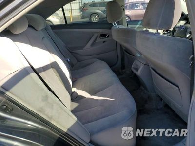 Zdjęcie 10 z 12 samochodu: 2010 TOYOTA CAMRY LE VIN:4T1BF3EK0AU044007 - miniatura