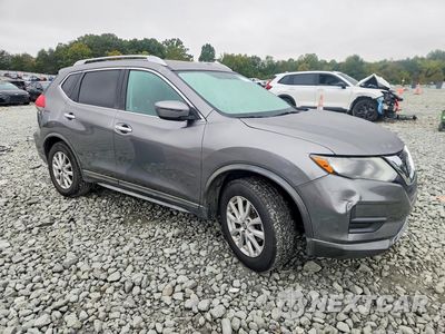Czwarte zdjęcie samochodu z boku: 2018 NISSAN ROGUE SV VIN:KNMAT2MT4JP520433 - miniatura