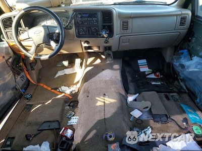 Zdjęcie 8 z 12 samochodu: 2005 CHEVROLET SILVERADO C1500 VIN:2GCEC13T251245323 - miniatura