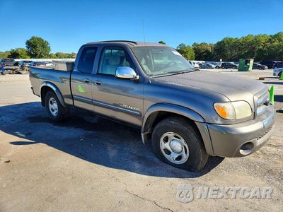 Czwarte zdjęcie samochodu z boku: 2005 TOYOTA TUNDRA SR5 VIN:5TBRU341X5S450400 - miniatura
