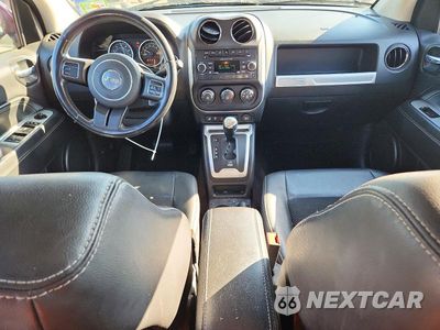 Zdjęcie 8 z 13 samochodu: 2014 JEEP COMPASS LATITUDE VIN:1C4NJDEB1ED734439 - miniatura