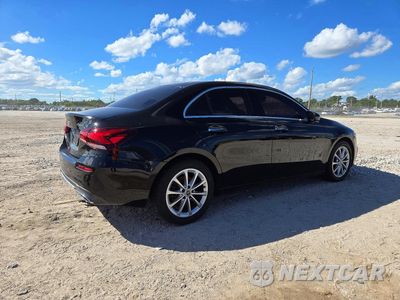 Trzecie zdjęcie samochodu z tyłu: 2020 MERCEDES-BENZ A 220 4MATIC VIN:WDD3G4FB8LW040181 - miniatura