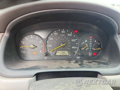 Zdjęcie 9 z 12 samochodu: 2002 HONDA ACCORD EX VIN:1HGCG16502A069836 - miniatura
