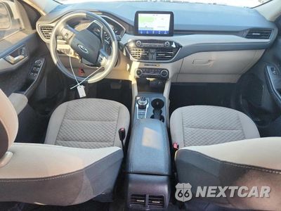 Zdjęcie 8 z 13 samochodu: 2020 FORD ESCAPE SE VIN:1FMCU0G63LUC09429 - miniatura
