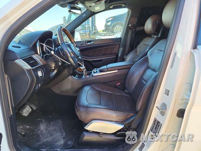 Zdjęcie 7 z 12 samochodu: 2015 MERCEDES-BENZ GL 550 4MATIC VIN:4JGDF7DE8FA551533 - miniatura