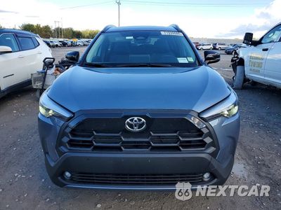 Piąte zdjęcie samochodu w środku: 2026 TOYOTA COROLLA CROSS XLE VIN:7MUDAABG3TV201848 - miniatura