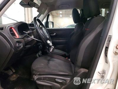 Zdjęcie 7 z 13 samochodu: 2020 JEEP RENEGADE TRAILHAWK VIN:ZACNJBC19LPL32260 - miniatura