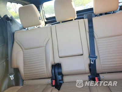 Zdjęcie 10 z 13 samochodu: 2023 LAND ROVER DISCOVERY S R-DYNAMIC VIN:SALRT4EU9P2473310 - miniatura