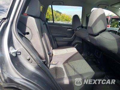 Zdjęcie 11 z 13 samochodu: 2021 TOYOTA RAV4 XLE VIN:2T3P1RFVXMW218256 - miniatura