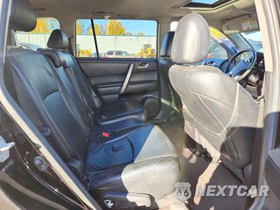 Zdjęcie 11 z 13 samochodu: 2011 TOYOTA HIGHLANDER SE VIN:5TDBK3EHXBS080491 - miniatura
