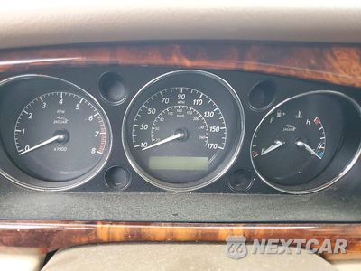 Zdjęcie 9 z 12 samochodu: 2006 JAGUAR XJ8 L VIN:SAJWA79B16SG49893 - miniatura
