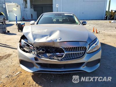 Piąte zdjęcie samochodu w środku: 2016 MERCEDES-BENZ C 300 4MATIC VIN:55SWF4KB9GU134126 - miniatura