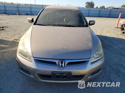 Piąte zdjęcie samochodu w środku: 2006 HONDA ACCORD LX VIN:1HGCM56456A065312 - miniatura