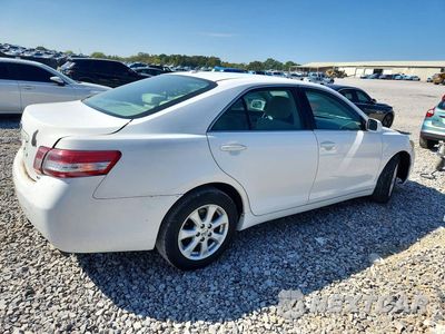 Trzecie zdjęcie samochodu z tyłu: 2010 TOYOTA CAMRY LE VIN:4T1BF3EK5AU572870 - miniatura