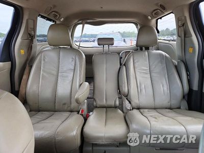 Zdjęcie 10 z 13 samochodu: 2011 TOYOTA SIENNA XLE 8-PASSENGER VIN:5TDYK3DC3BS004613 - miniatura