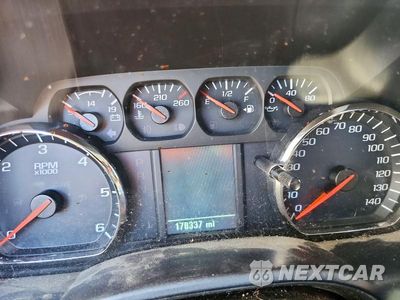 Zdjęcie 9 z 12 samochodu: 2017 CHEVROLET SILVERADO C1500 VIN:1GCNCNEH5HZ334959 - miniatura
