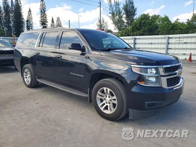 Czwarte zdjęcie samochodu z boku: 2019 CHEVROLET SUBURBAN K1500 LT VIN:1GNSKHKC3KR170559 - miniatura