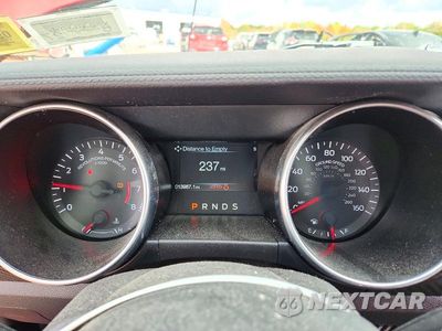 Zdjęcie 9 z 12 samochodu: 2019 FORD MUSTANG VIN:1FA6P8THXK5129011 - miniatura