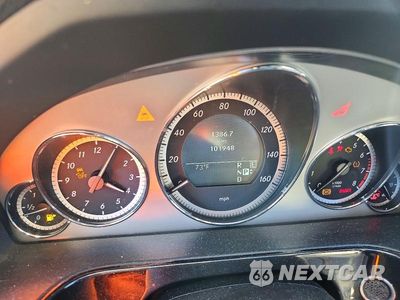 Zdjęcie 9 z 13 samochodu: 2011 MERCEDES-BENZ E 350 4MATIC VIN:WDDHF8HB9BA292773 - miniatura