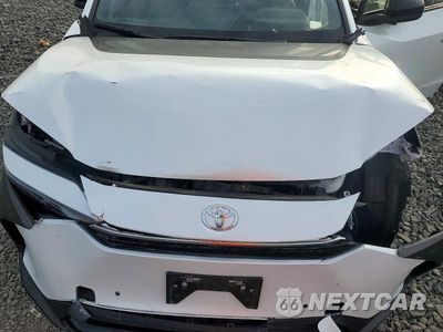 Zdjęcie 12 z 13 samochodu: 2023 TOYOTA BZ4X XLE VIN:JTMABACA2PA015077 - miniatura