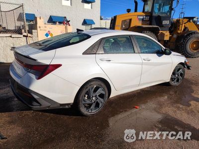 Trzecie zdjęcie samochodu z tyłu: 2026 HYUNDAI ELANTRA SEL SPORT VIN:KMHLM4DG2TU237436 - miniatura