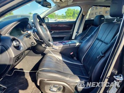 Zdjęcie 7 z 12 samochodu: 2011 JAGUAR XJL VIN:SAJWA2GB9BLV08044 - miniatura