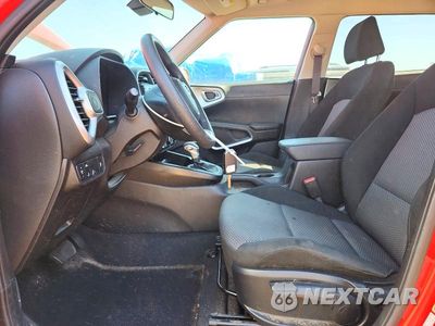 Zdjęcie 7 z 12 samochodu: 2022 KIA SOUL LX VIN:KNDJ23AU2N7184809 - miniatura