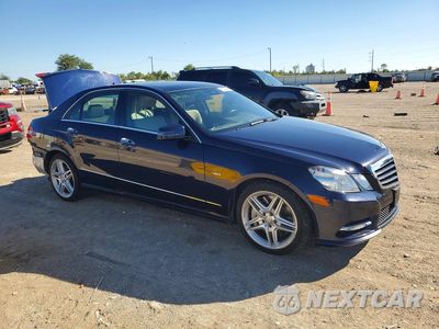 Czwarte zdjęcie samochodu z boku: 2012 MERCEDES-BENZ E 550 4MATIC VIN:WDDHF9BB0CA654361 - miniatura