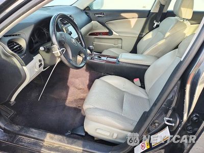 Zdjęcie 7 z 13 samochodu: 2008 LEXUS IS 250 VIN:JTHCK262985025505 - miniatura