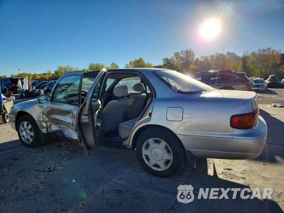 Drugie zdjęcie samochodu z przodu: 1996 TOYOTA CAMRY LE V6 VIN:4T1BF12K9TU138365 - miniatura