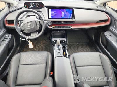 Zdjęcie 8 z 12 samochodu: 2024 TOYOTA PRIUS PRIME XSE VIN:JTDACACU5R3018702 - miniatura