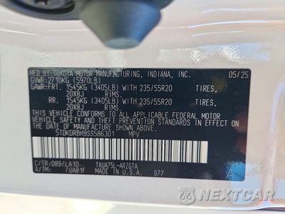 Zdjęcie 14 z 14 samochodu: 2025 TOYOTA HIGHLANDER PLATINUM VIN:5TDKDRBH9SS586301 - miniatura