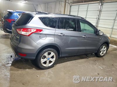 Trzecie zdjęcie samochodu z tyłu: 2013 FORD ESCAPE SE VIN:1FMCU0G97DUC19473 - miniatura