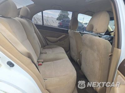 Zdjęcie 10 z 13 samochodu: 2005 HONDA CIVIC DX VP VIN:2HGES16375H575367 - miniatura