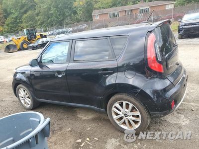 Drugie zdjęcie samochodu z przodu: 2017 KIA SOUL + VIN:KNDJP3A51H7437424 - miniatura