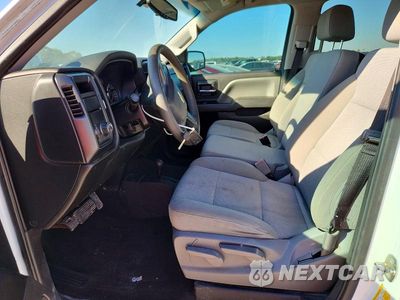 Zdjęcie 7 z 12 samochodu: 2018 CHEVROLET SILVERADO K1500 CUSTOM VIN:3GCUKPEC4JG184895 - miniatura