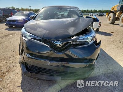 Piąte zdjęcie samochodu w środku: 2018 TOYOTA C-HR XLE VIN:NMTKHMBX8JR027673 - miniatura