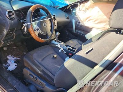 Zdjęcie 8 z 13 samochodu: 2013 NISSAN ROGUE S VIN:JN8AS5MV8DW620801 - miniatura