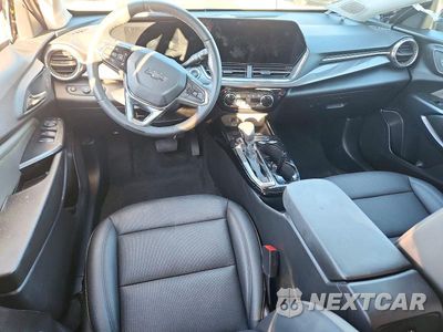 Zdjęcie 8 z 13 samochodu: 2025 CHEVROLET TRAX ACTIV VIN:KL77LKEP1SC260512 - miniatura
