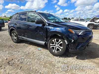 Czwarte zdjęcie samochodu z boku: 2018 TOYOTA RAV4 LE VIN:2T3ZFREV9JW464027 - miniatura