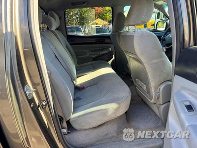 Zdjęcie 7 z 11 samochodu: 2009 TOYOTA TACOMA DOUBLE CAB LONG BED VIN:3TMMU52N49M008429 - miniatura