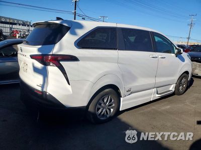 Trzecie zdjęcie samochodu z tyłu: 2022 TOYOTA SIENNA LE VIN:5TDKSKFC7NS071216 - miniatura