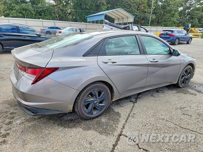 Trzecie zdjęcie samochodu z tyłu: 2021 HYUNDAI ELANTRA SEL VIN:KMHLM4AG3MU124245 - miniatura