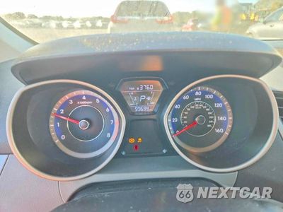 Zdjęcie 9 z 12 samochodu: 2014 HYUNDAI ELANTRA SE VIN:KMHDH4AE1EU089553 - miniatura