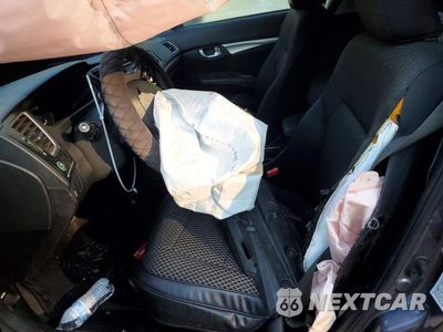 Zdjęcie 7 z 12 samochodu: 2014 HONDA CIVIC VIN:19XFB2F85EE065261 - miniatura