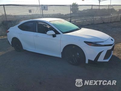 Czwarte zdjęcie samochodu z boku: 2025 TOYOTA CAMRY SE VIN:4T1DAACK9SU596539 - miniatura