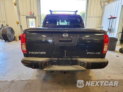 Zdjęcie 6 z 12 samochodu: 2015 NISSAN FRONTIER PRO-4X VIN:1N6AD0EV4FN703980 - miniatura