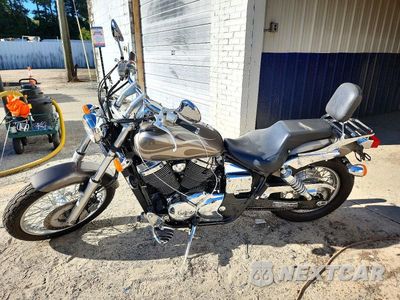 Trzecie zdjęcie samochodu z tyłu: 2006 HONDA VT750 CDA VIN:JH2RC44446M004287 - miniatura