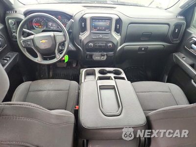 Zdjęcie 8 z 12 samochodu: 2021 CHEVROLET SILVERADO K1500 VIN:1GCRYAEH4MZ299434 - miniatura